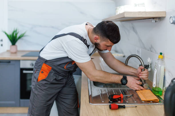 Best Emergency Plumber  in East Canton, OH